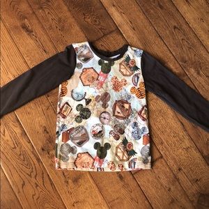 Disney animal kingdom Mickey long sleeve shirt 5